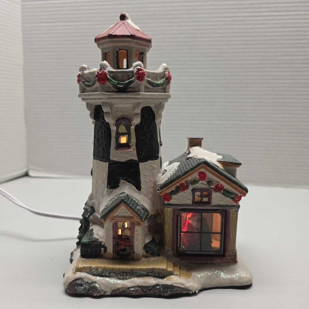 Victoria Falls Porcelain Light House Christmas Collector‎ Series 6